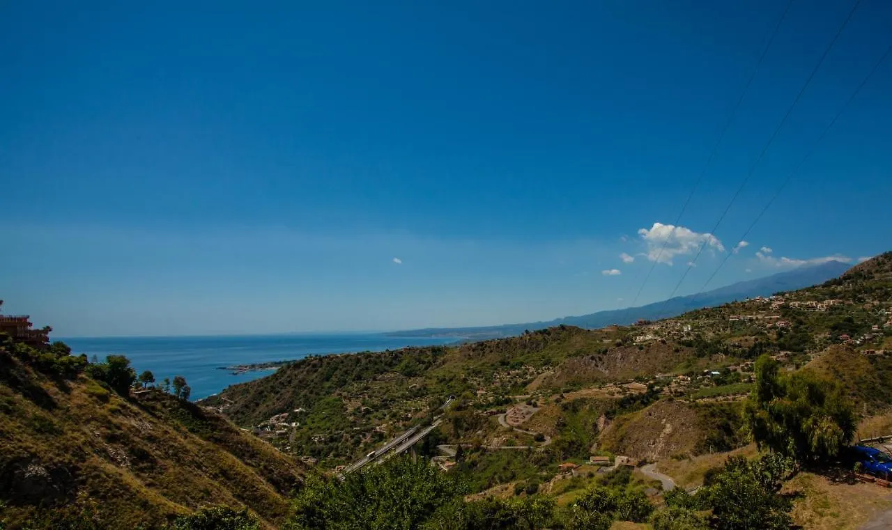 Il Fiore Della Vita تاورمينا شقة